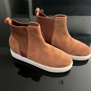 NEW Steve Madden leather booties chestnut suede 8